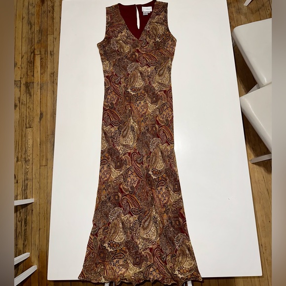 Papell Boutique Dresses & Skirts - 90s Papell Boutique paisley trip bohemian slip on maxi dress w beads on bust